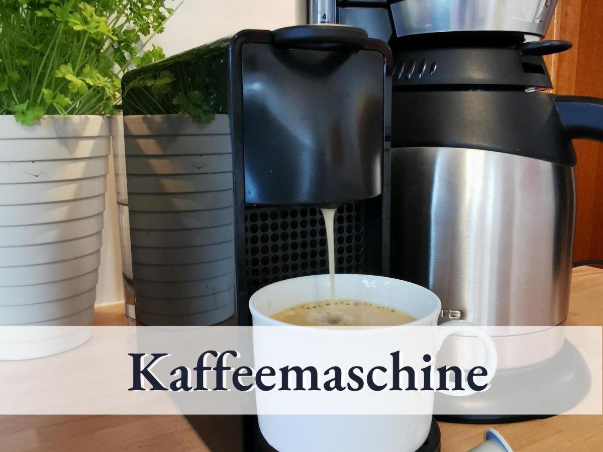 Gemuetliche Ferienwohnung In Bester Bodenseelage L 1 Minute Zum Bodensee L 1 Zimmer L Vollausgestattete Kueche L Free-Wlan L Willkommen Im Apartment Boehringen Radolfzell am Bodensee Exterior foto